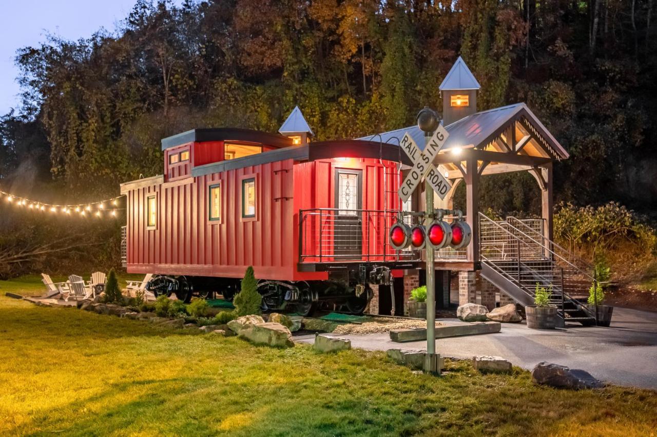 Smoky Mountain Station